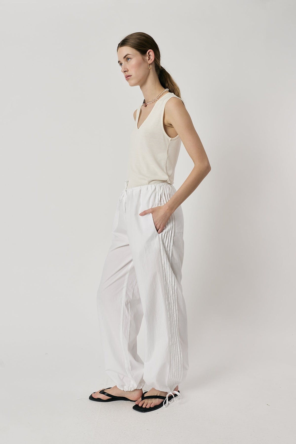 Giliann Axel Pant (White)