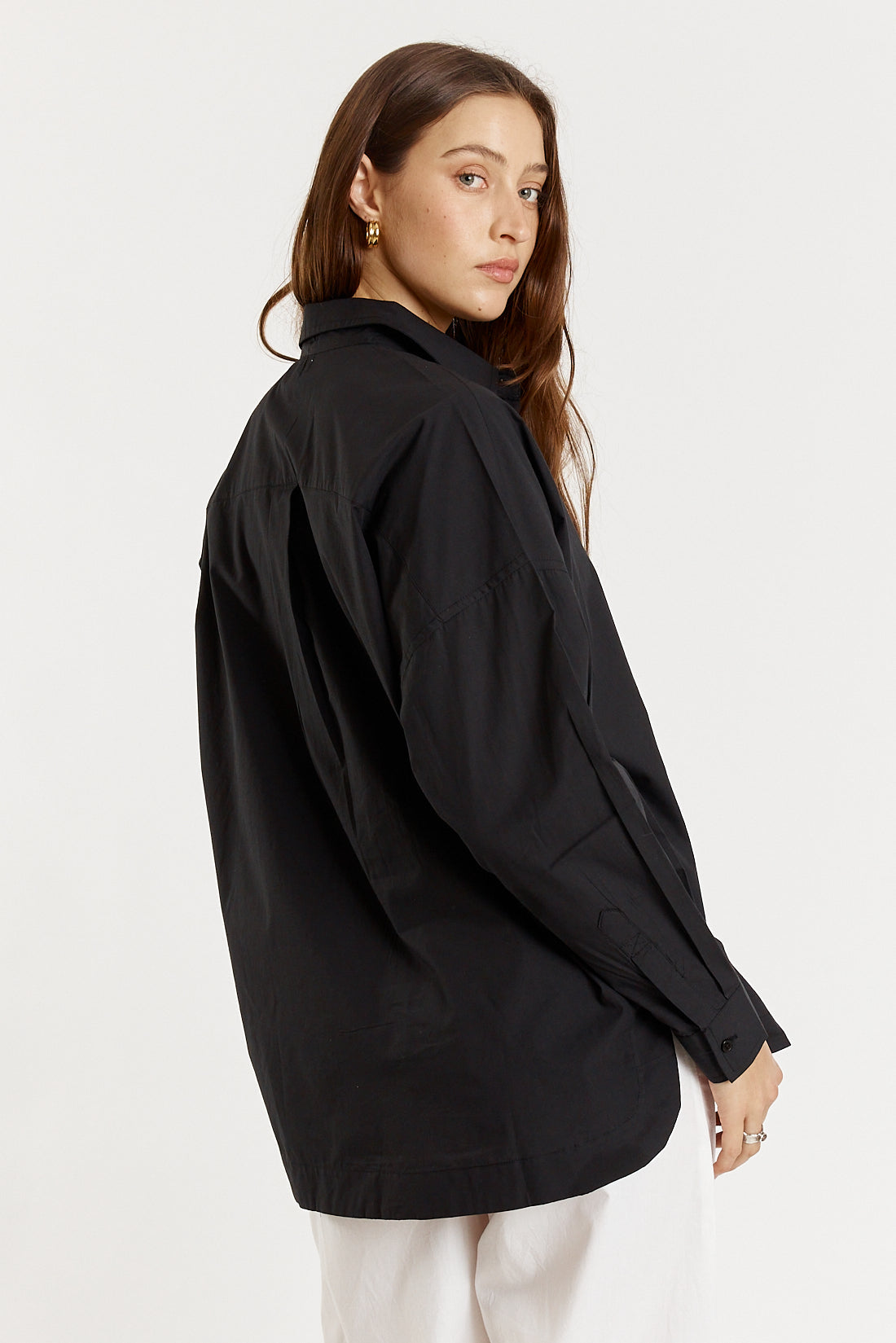 Giliann Tuba Shirt (Black)
