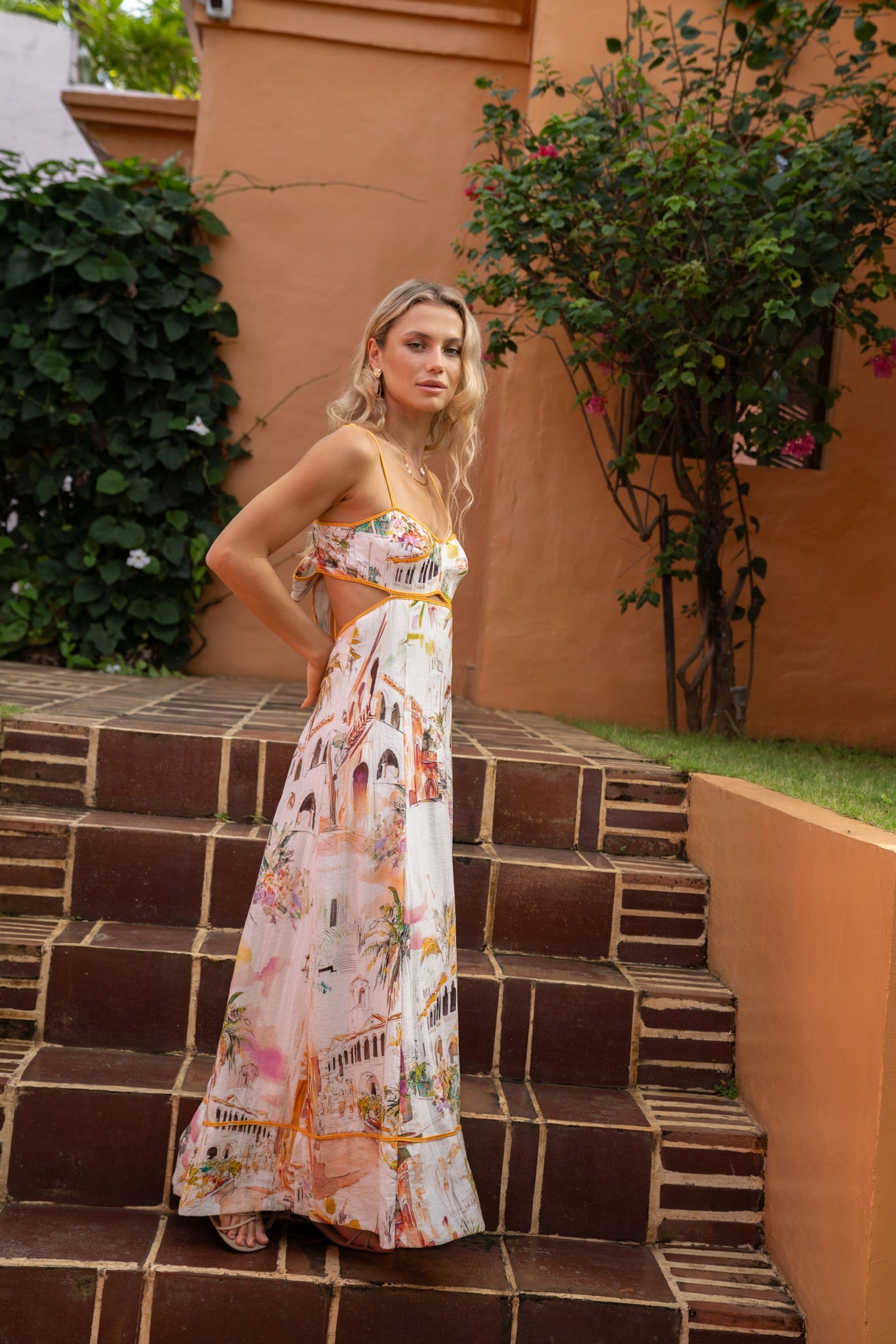 HEYCHIC Isola Multicolour Tropical Tie Back Maxi Dress (Multi)