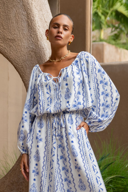 Heychic Antheia Floral Balloon Sleeve Top (Blue)