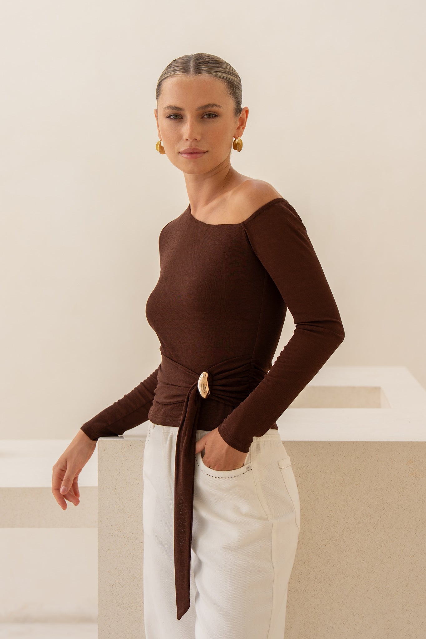 HEYCHIC Jayn Asymmetric Top (Brown)