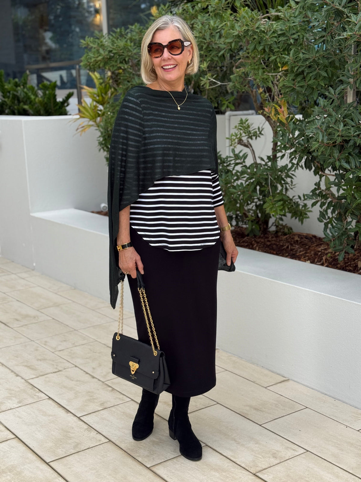 Lou Lou Carrie Cashmere & Bamboo Knit Poncho (Dark Green)