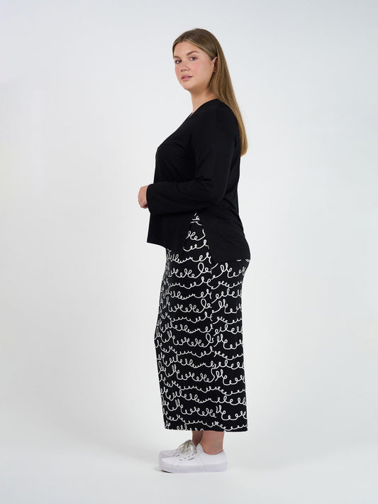 Lou Lou Braxton Bamboo Long Sleeve Top (Black)