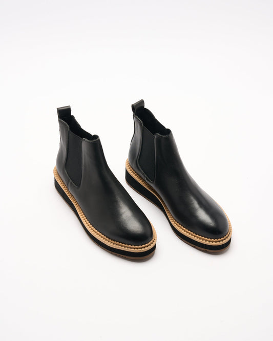 Walnut Melbourne Jade Leather Boot (Black Scallop)