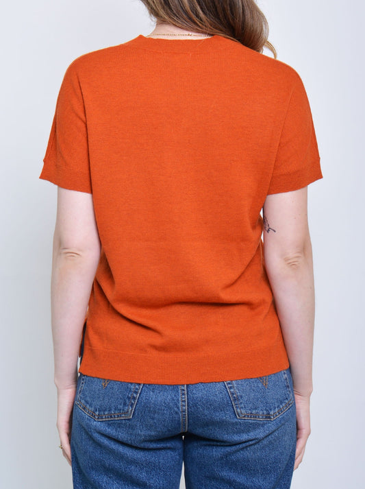 JAMES MELBOURNE VEE NECK VEST (Auburn)