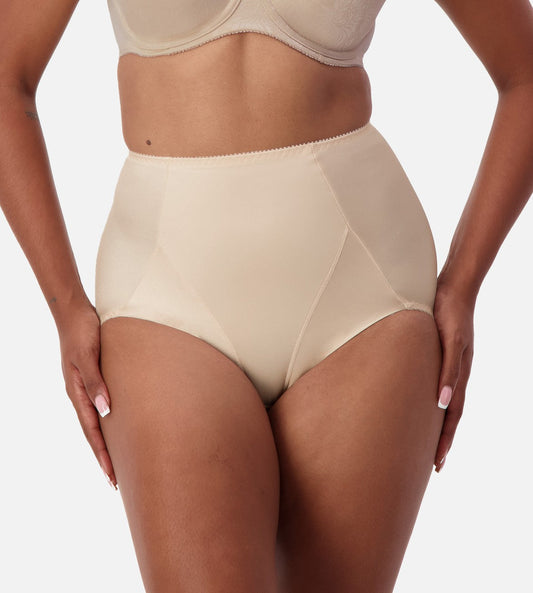 Triumph Jolly Comfort Shapewear Brief (Fresh Powder)
