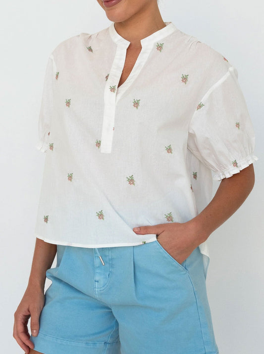 KIREINA MARIANA SHIRT (White Floral)