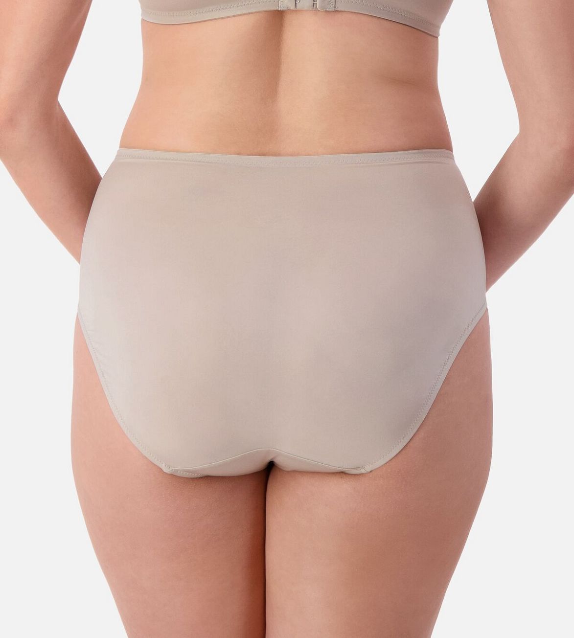 Triumph Lacy Minimiser Maxi (Rhino Grey)
