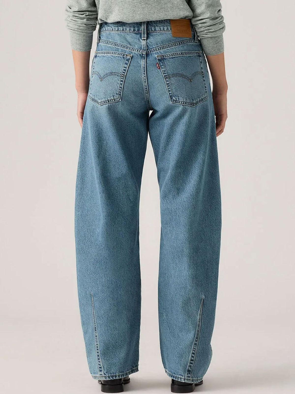 LEVI'S BAGGY DAD BARREL JEAN (Easy Days)
