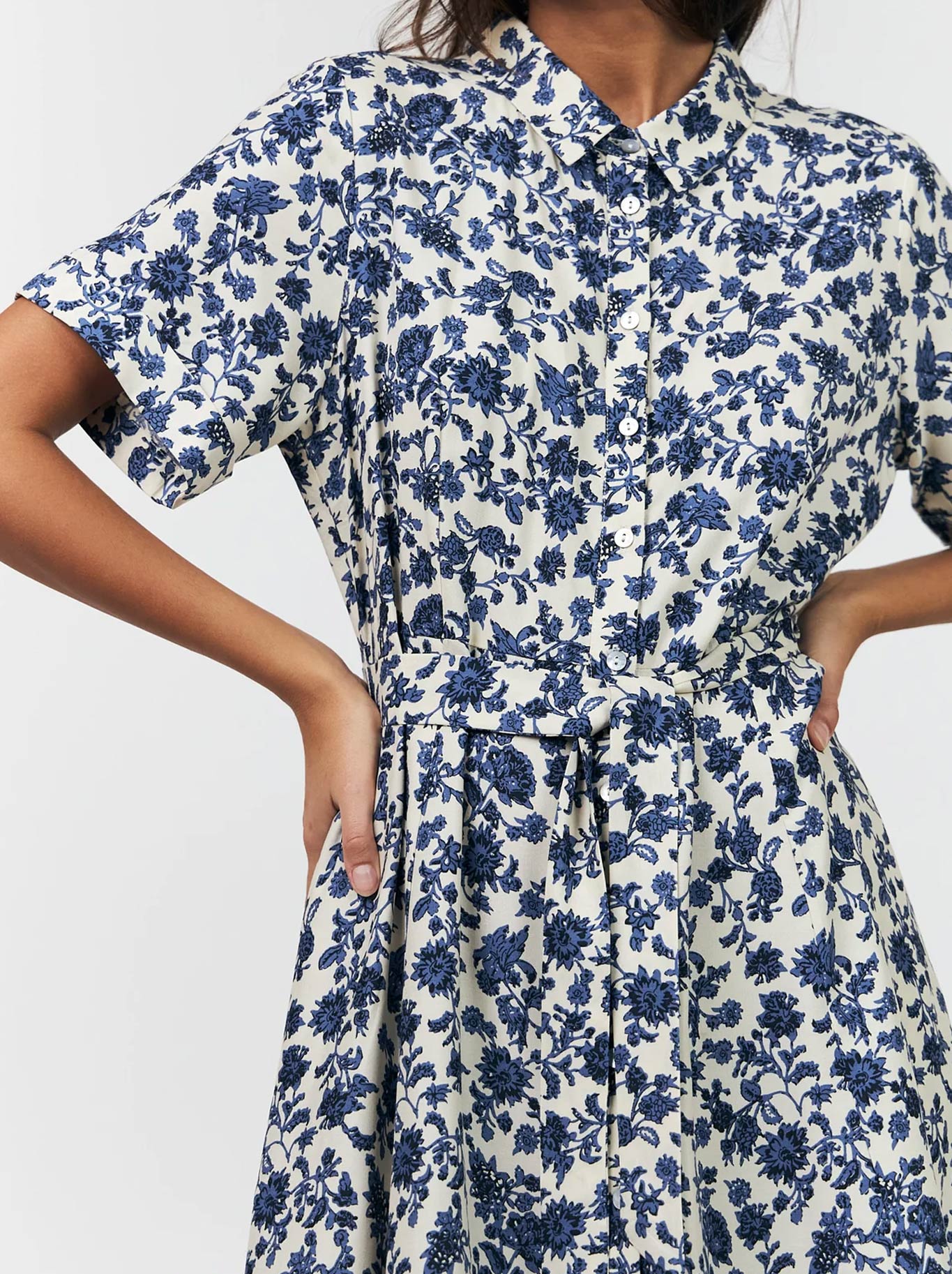 LOLLYS LAUNDRY BLAKE MIDI DRESS (Blue)