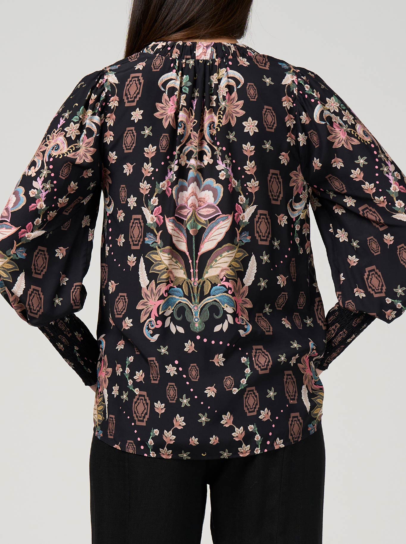 Loobie'S Story Antionette Blouse (Black/Multi)