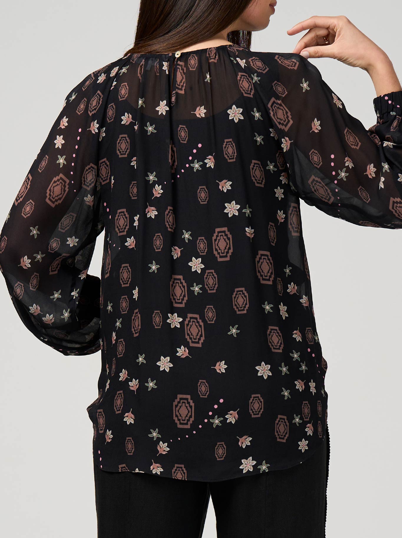 Loobie'S Story Antionette Top (Black/Multi)