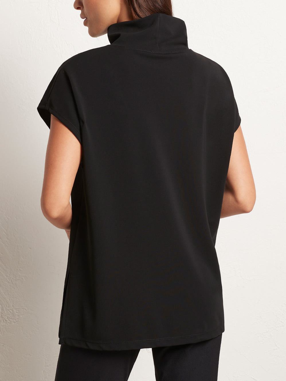 MELA PURDIE FUNNEL SHELL (Black)