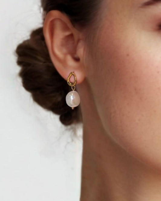 LAVANA Mondello Gold Pearl Drop Earrings