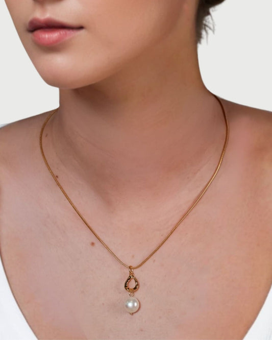 LAVANA Mondello Silver Pearl Pendant