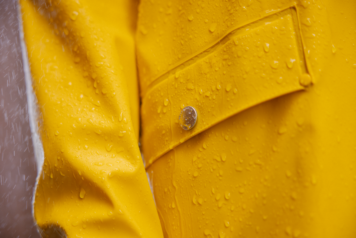 Helly Hansen W MOSS RAIN COAT (Essential Yellow)