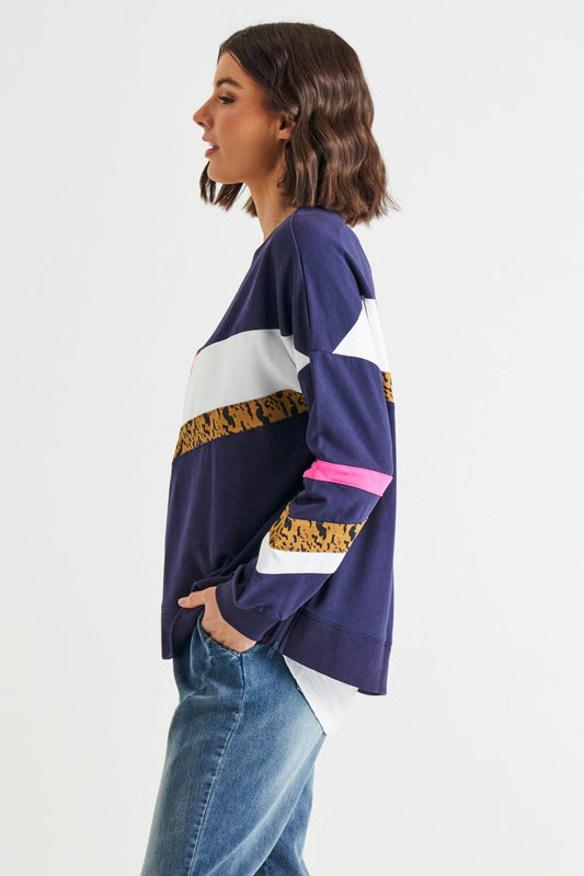 Betty Basics Addie Comfy Cotton Sporty Sweat Blue Chevron Splice (Blue Splice)