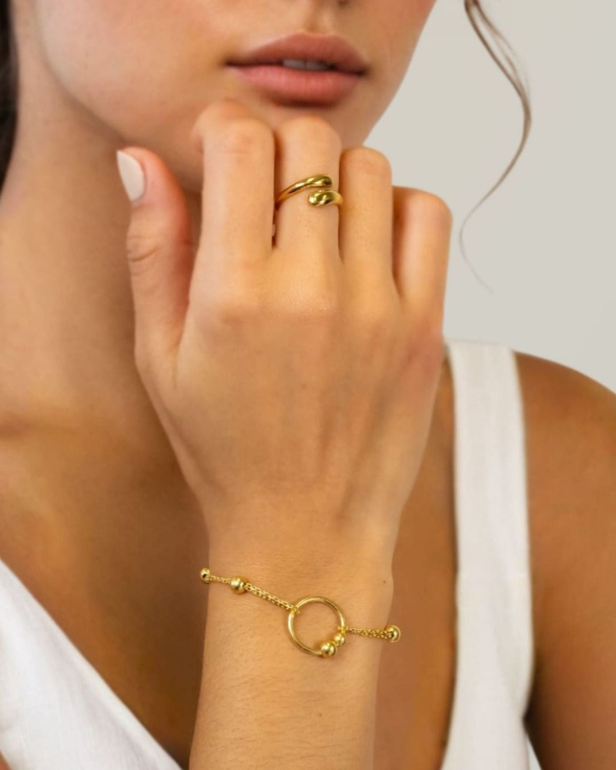 LAVANA Nexus Gold Link Bracelet