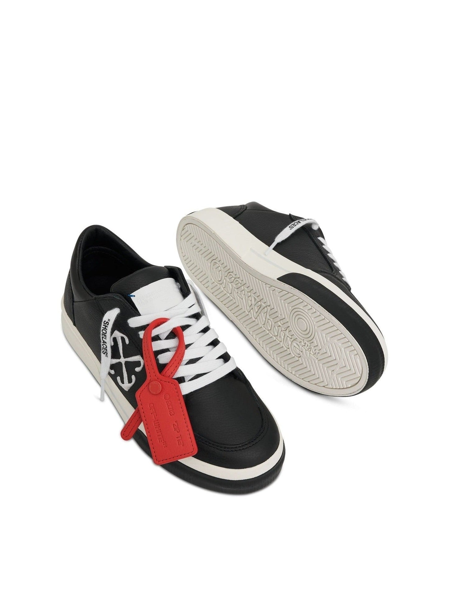 OFF-WHITE New Low Vulcanized Calf Leather Sneaker (Black)