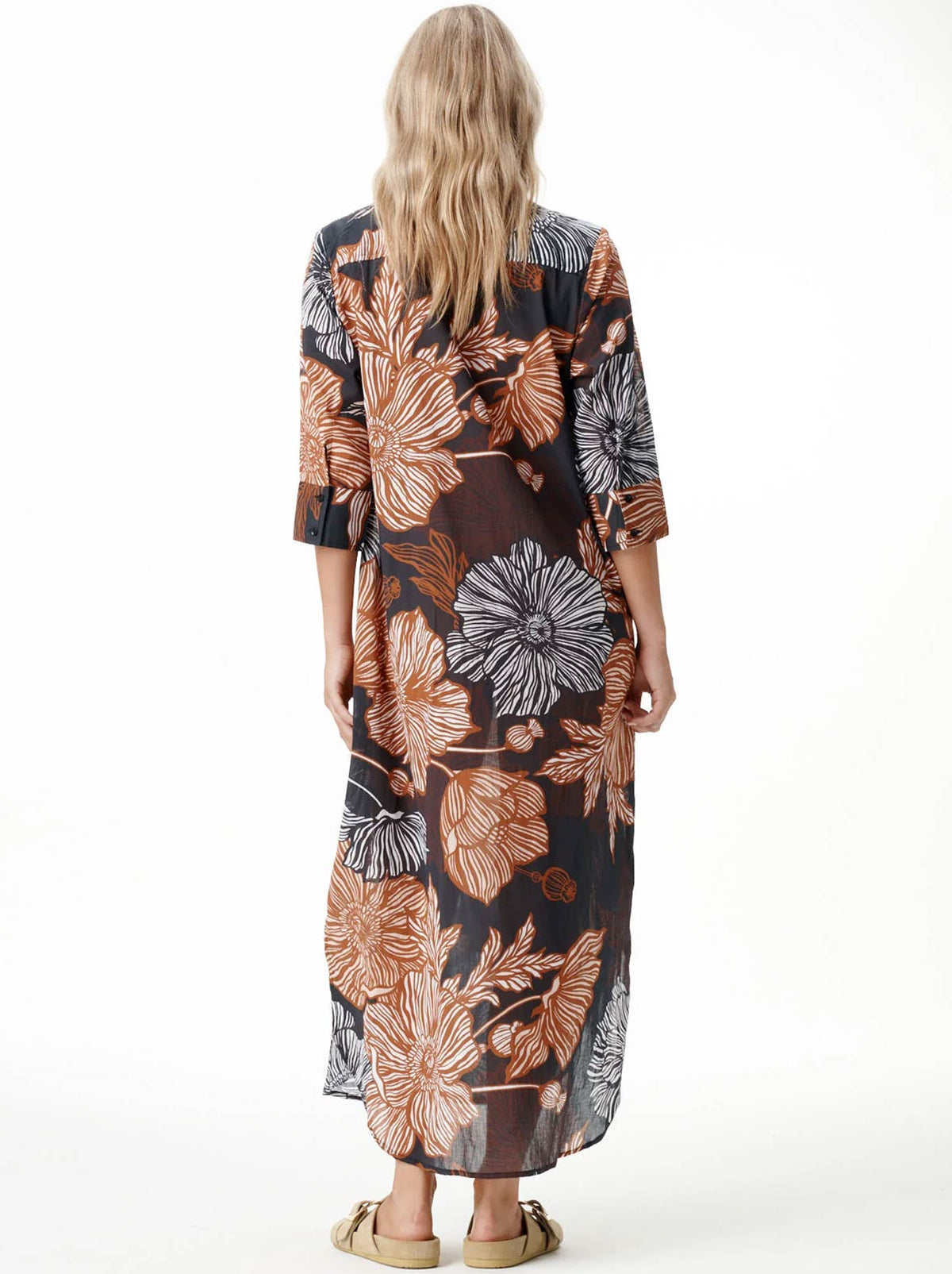 ONE SEASON LONG DAISY DRESS (Black Tan)