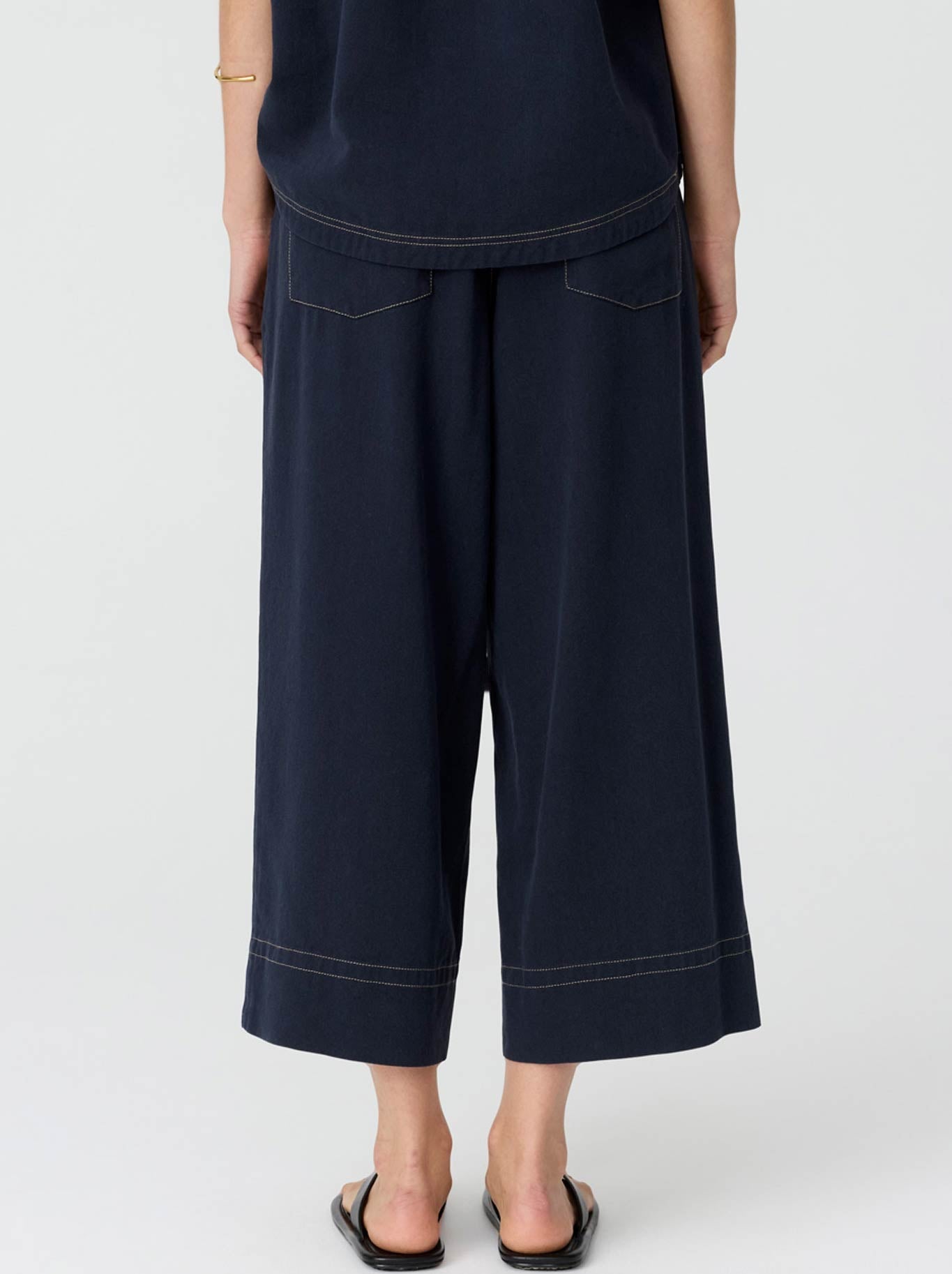 Pol Anise Crop Pant (Ink)