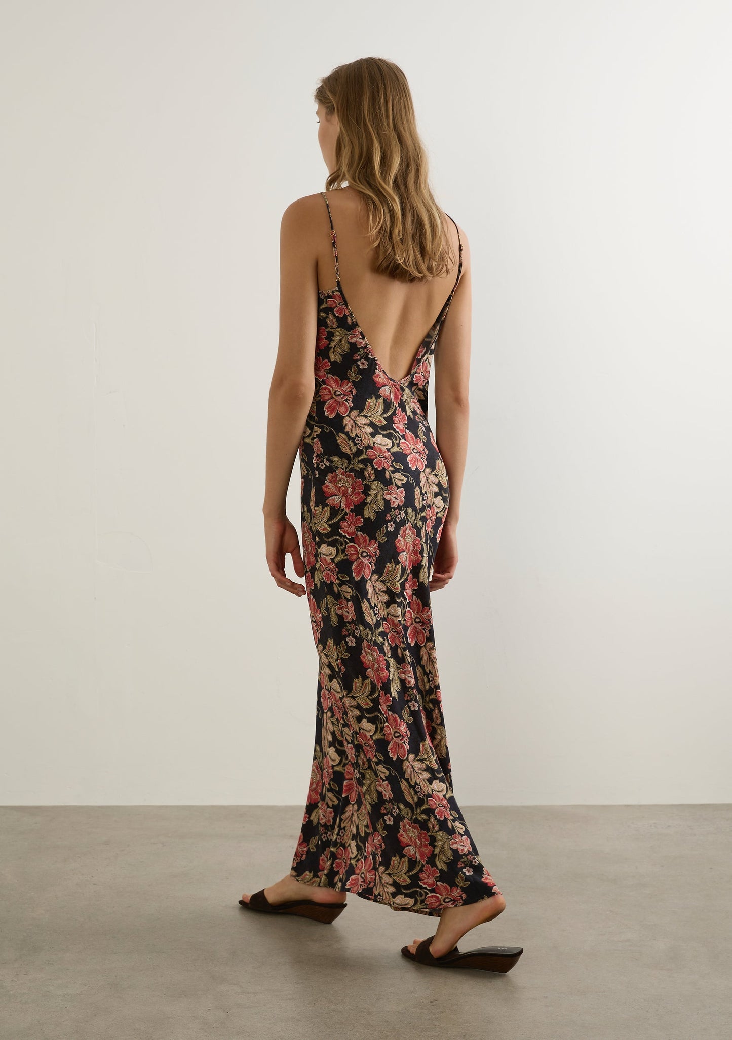 Auguste The Label Kalinda Maxi Dress (Black)