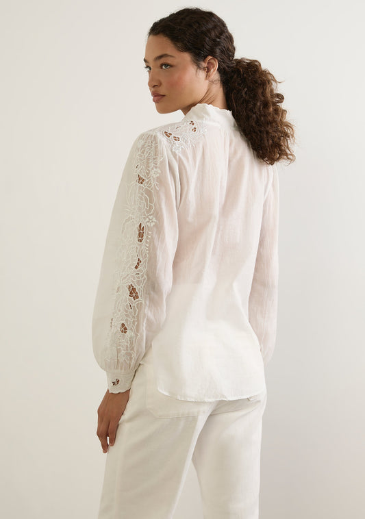Auguste The Label Talia Blouse (White)