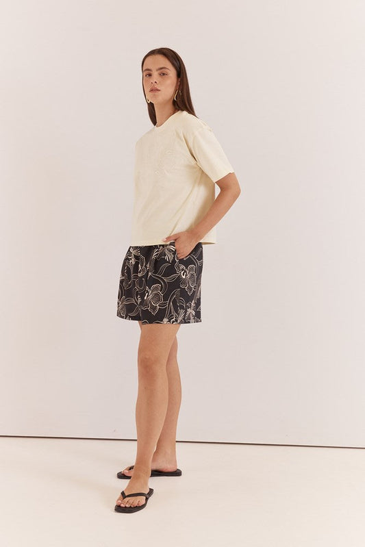 Sass Clothing Maia Tailored Short (Snap Dragon)