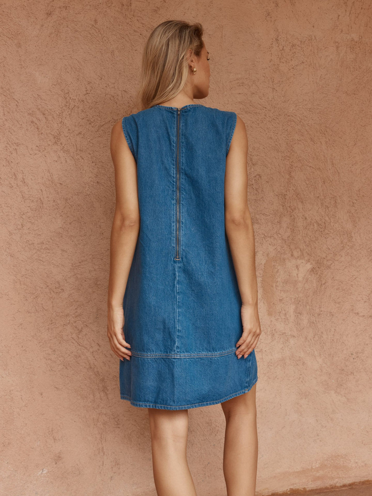 Sass Clothing Hart Denim Shift Dress (Classic Blue)