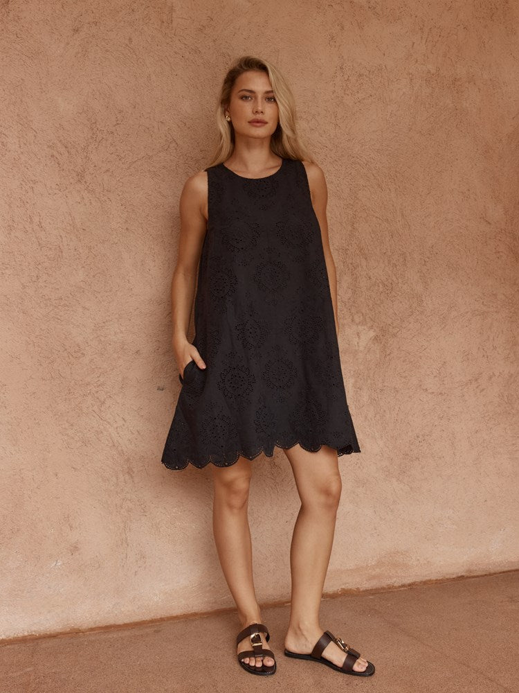 Sass Clothing Mavis Broderie Shift Dress (Black)