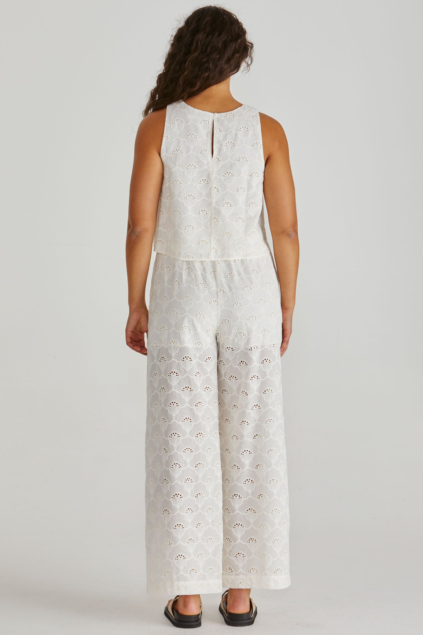 Sass Clothing Zimmy Broderie Tank (Cream)