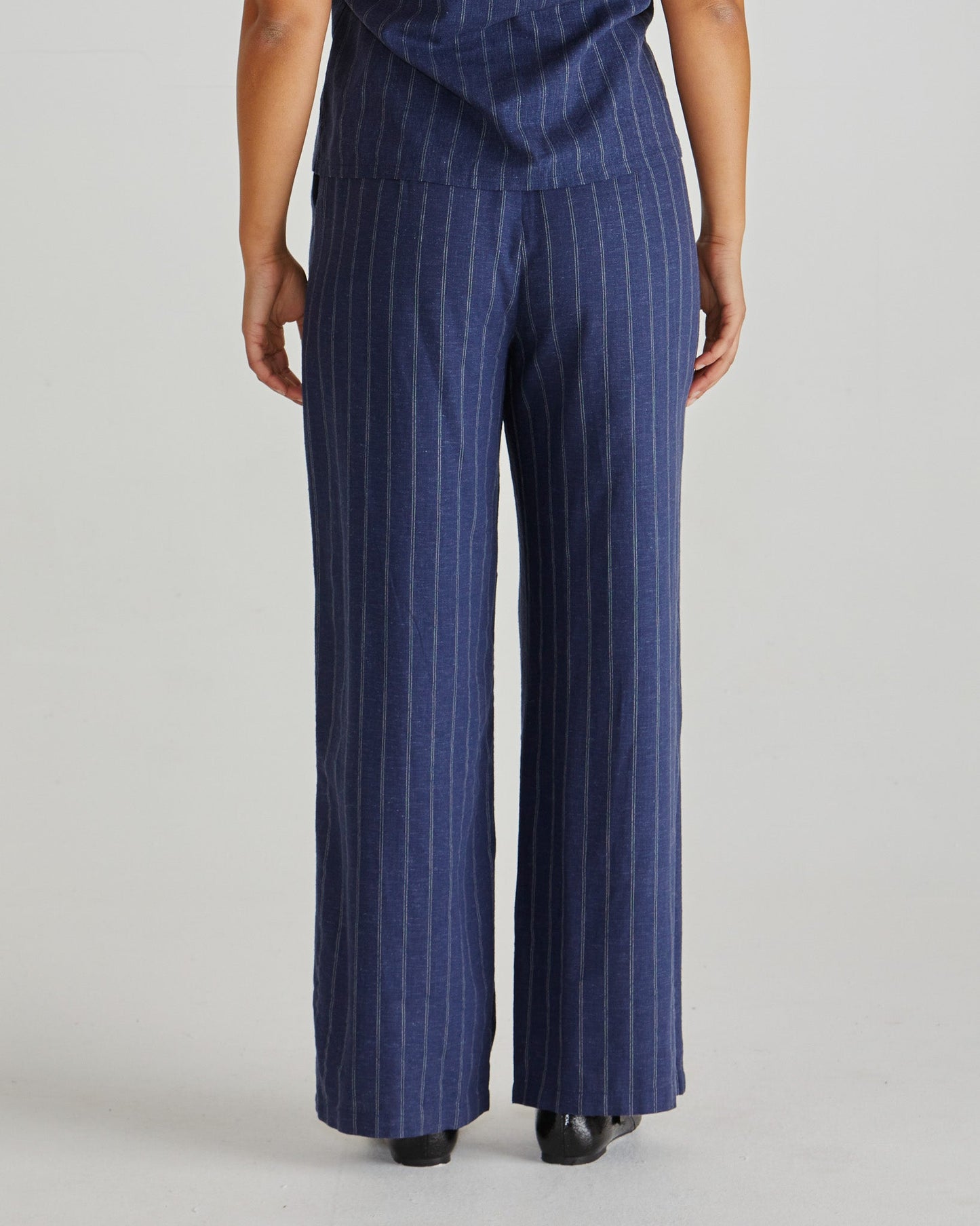 Sass Clothing Petra Pant (Navy Pinstripe)
