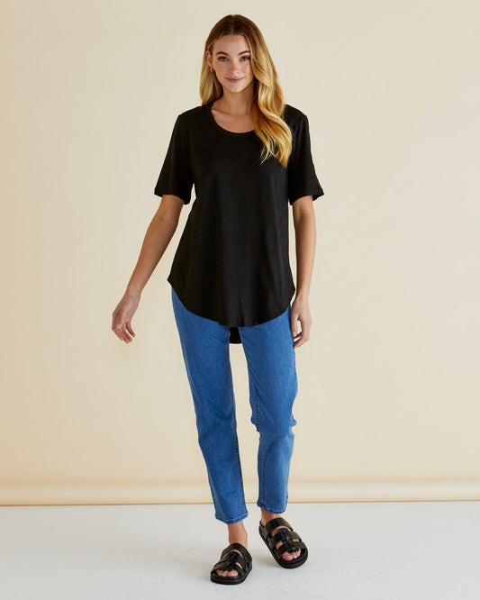 Betty Basics Ariana Tee (Black)