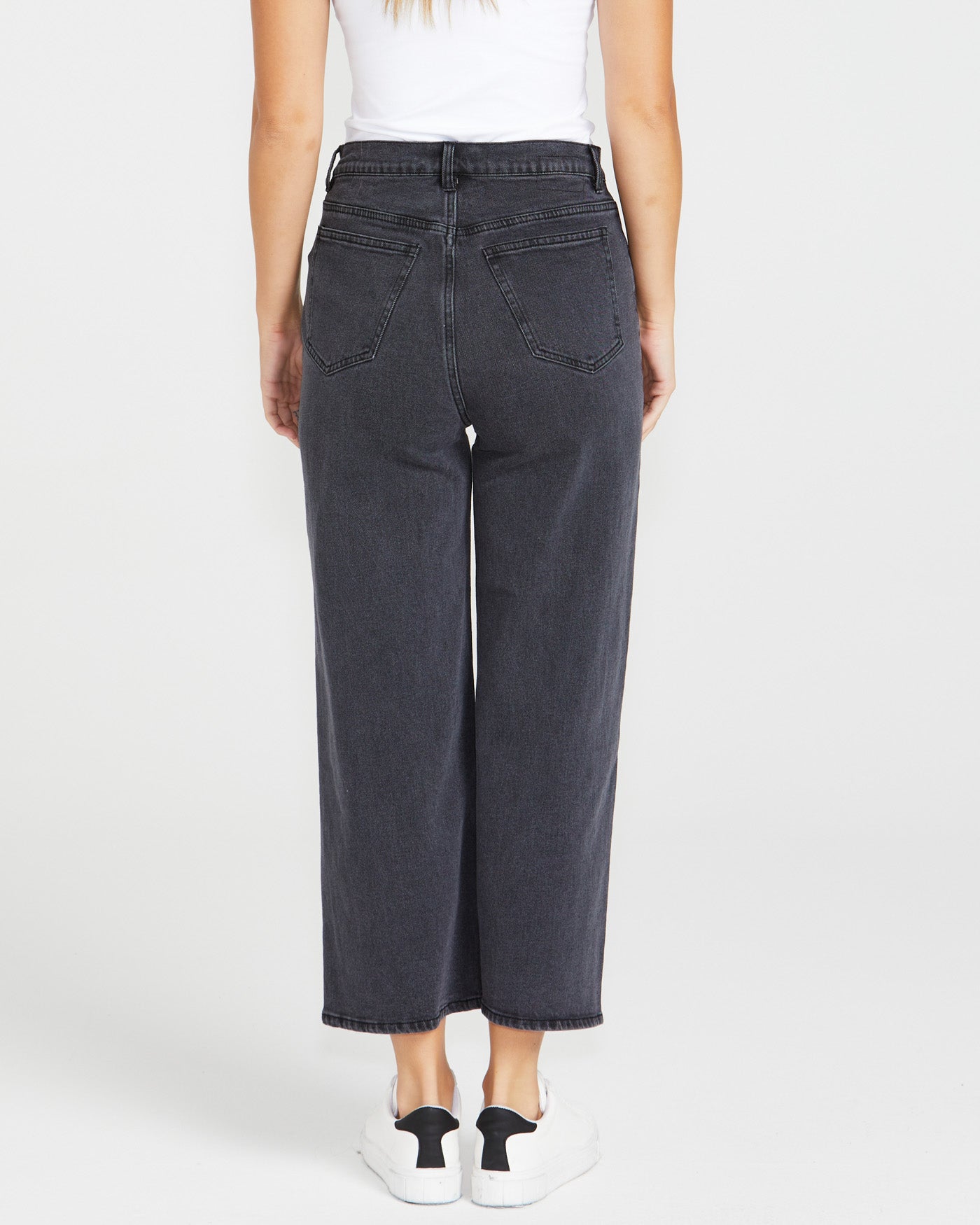 Sass Clothing Sandy Jean (82 Washed Black)