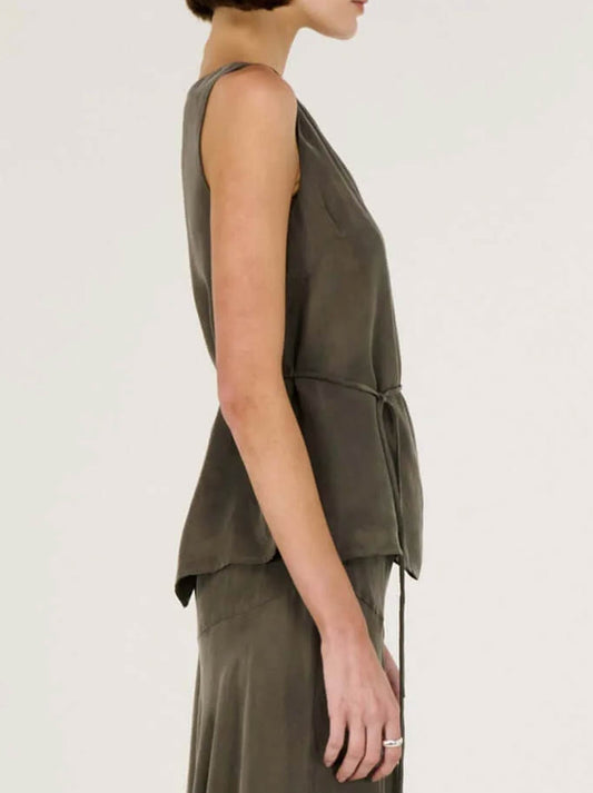STAPLE THE LABEL STEVIE WAIST TIE TOP (Olive)