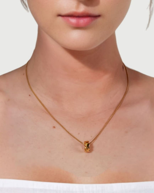 LAVANA Sweetheart Silver Pendant
