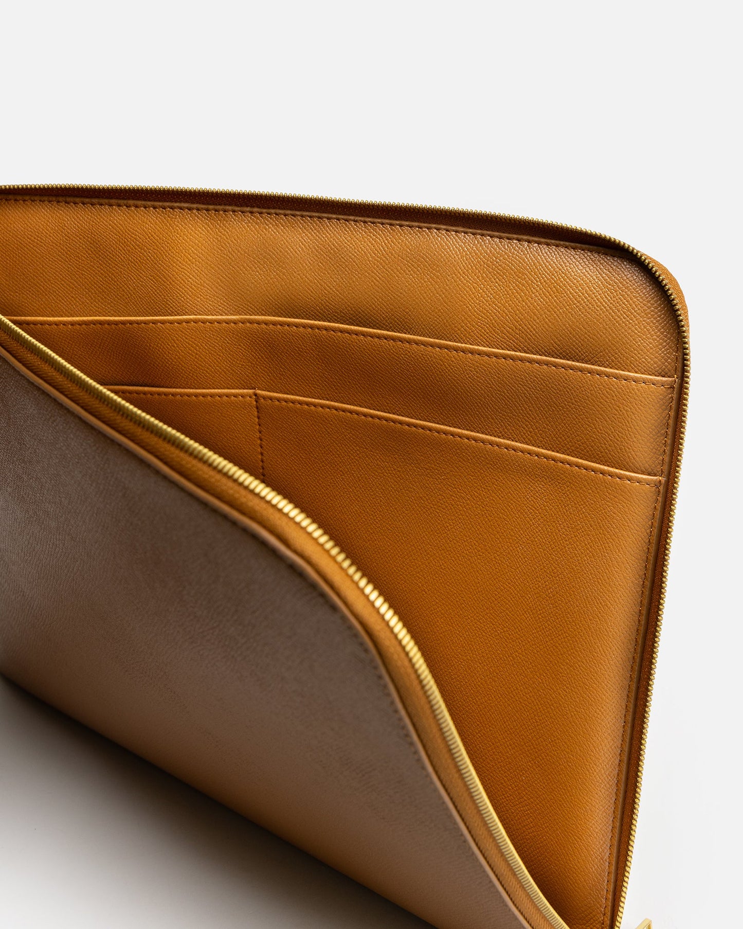 The Daily Edited Ava 14" Laptop Organiser (Tan)