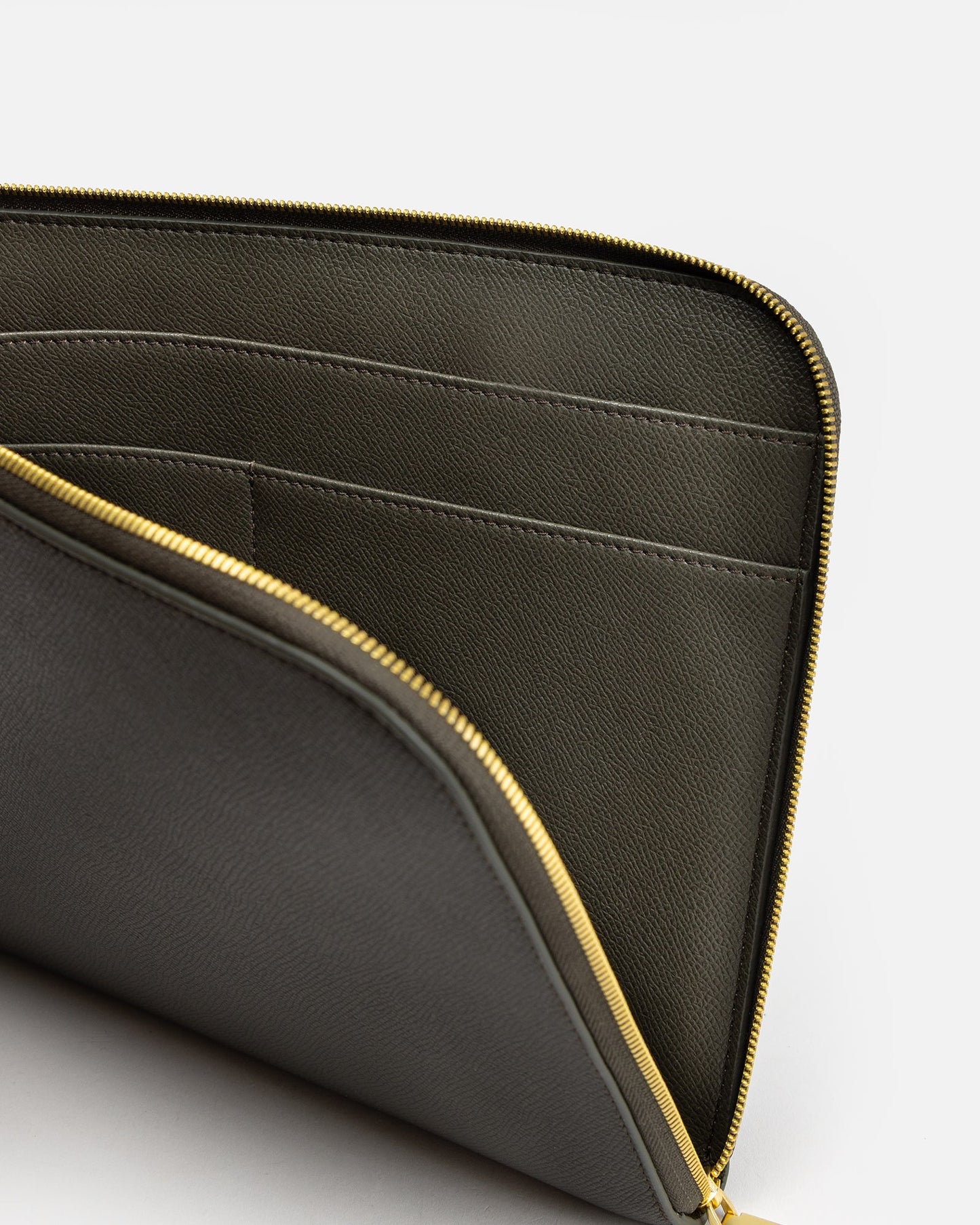 The Daily Edited Ava Ipad Organiser (Olive)
