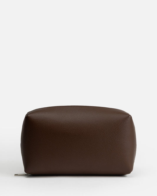 The Daily Edited Jude Tech Bag (Chestnut)