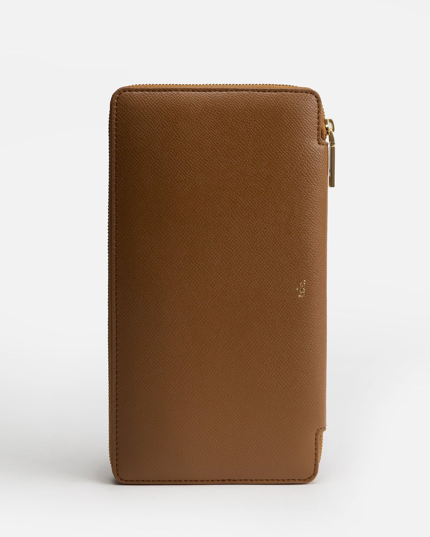 The Daily Edited Essentials Zip Travel Wallet Rich (Tan)