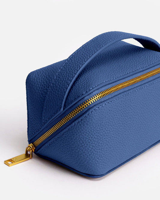 GROUP48 Olivia Medium Travel Case Ocean (Blue)