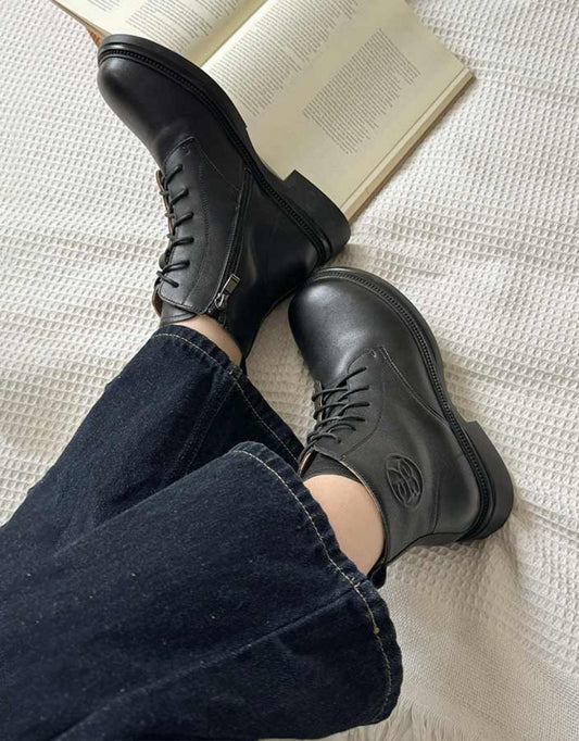 EVERAU® Gabriela Boots (Black)