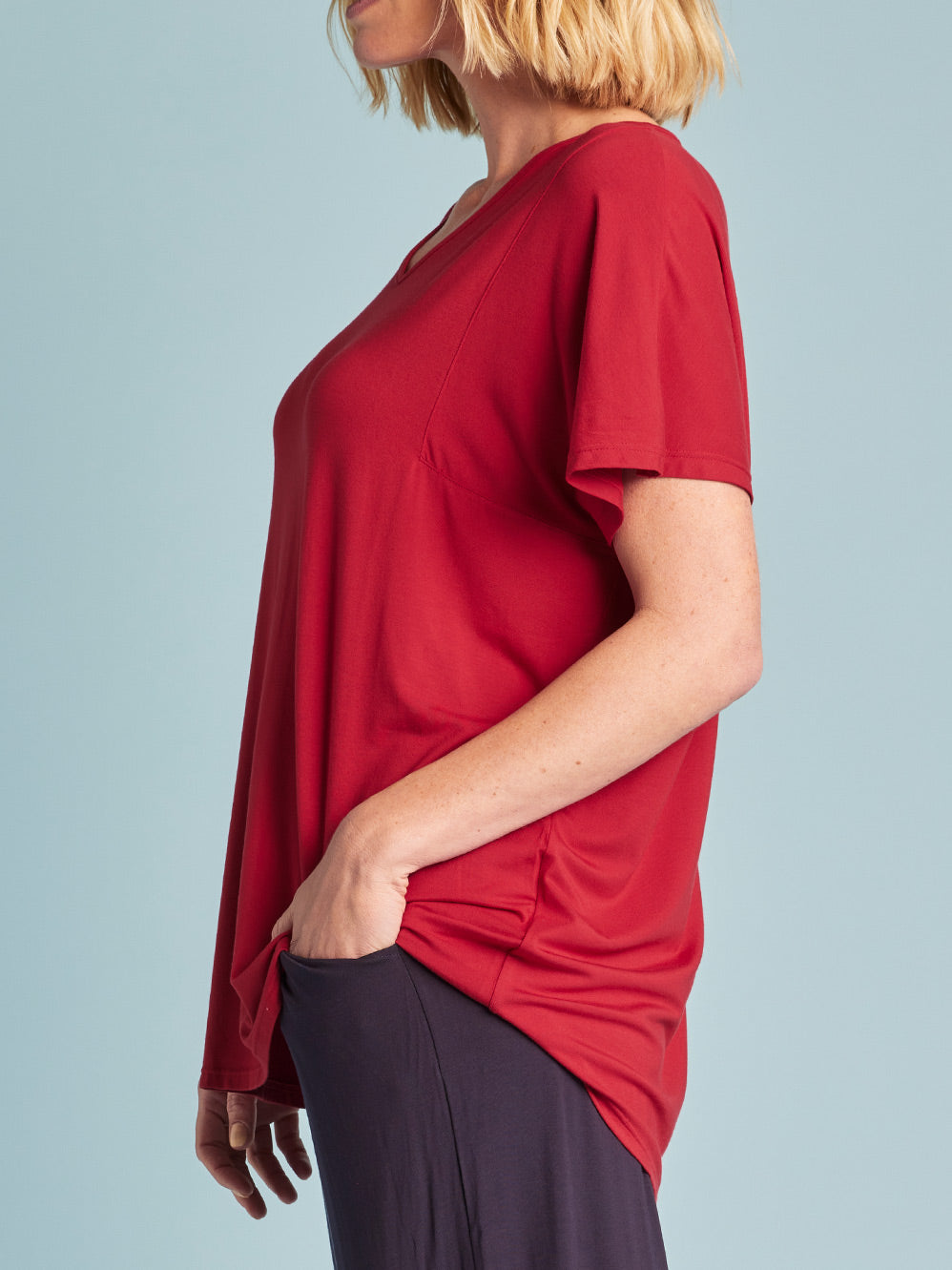 Tani Ivy Swing Tee (Black)