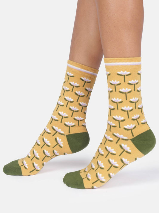 Thought Floral Tile Organic Cotton Crew Socks (Bee Hive)
