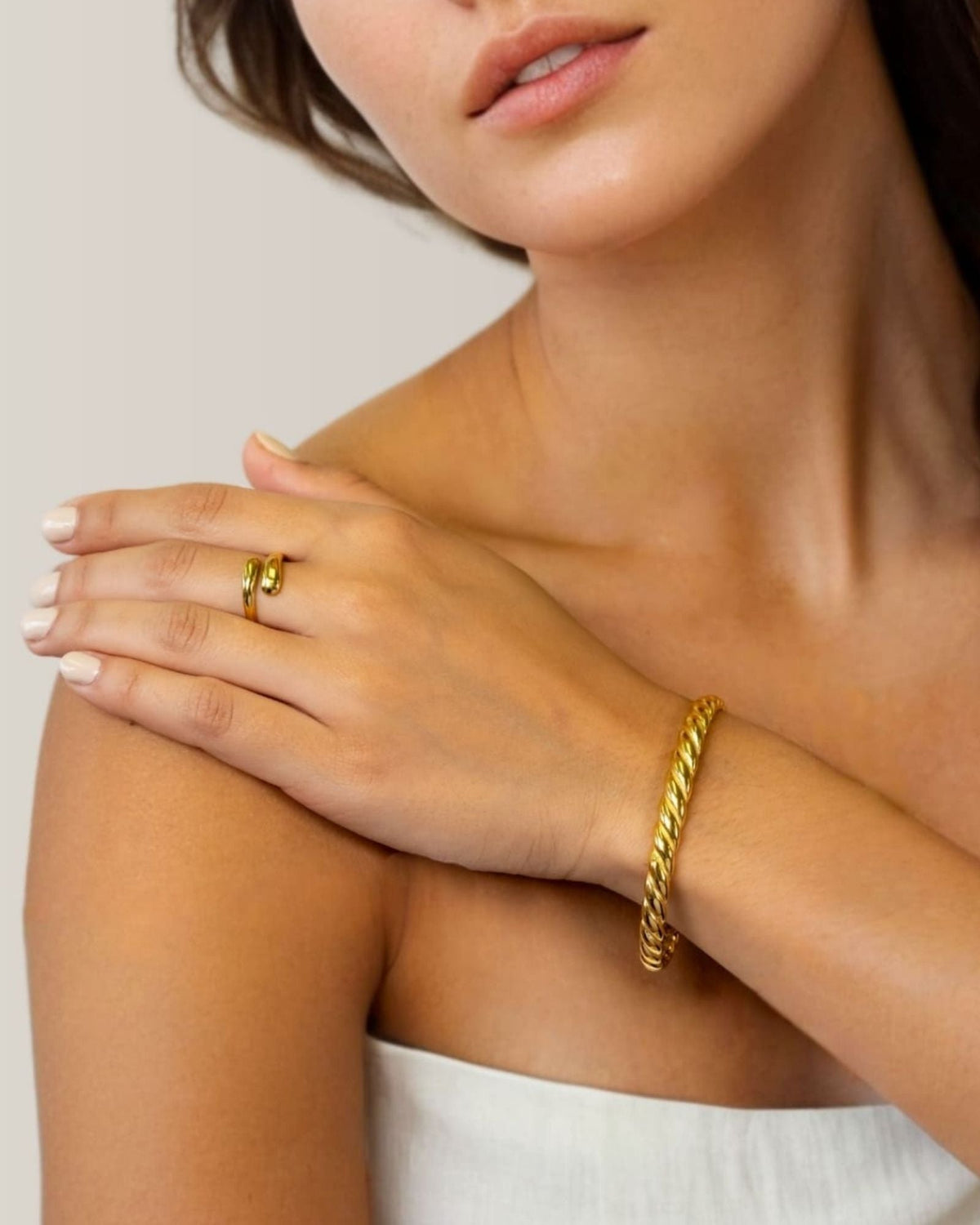 LAVANA Twist Dome Silver Cuff Bracelet