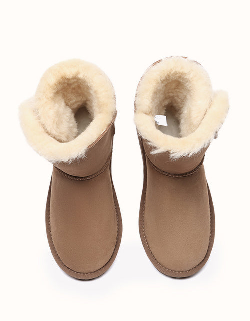 UGG EVERAU® Short Button Boots (Chestnut)