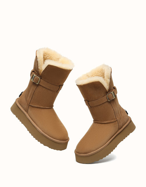 UGG EVERAU® Short Valerie Boots (Chestnut)