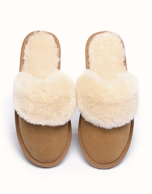 URBAN UGG® Collar Scuff (Chestnut)