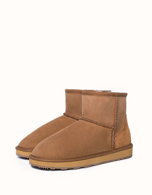 URBAN UGG® Classic Mini II Boots (Chestnut)