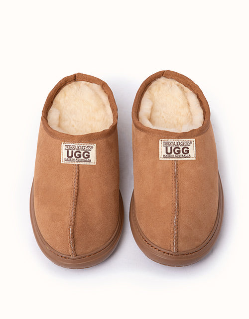 URBAN UGG® Active Scuff Slippers (Chestnut)